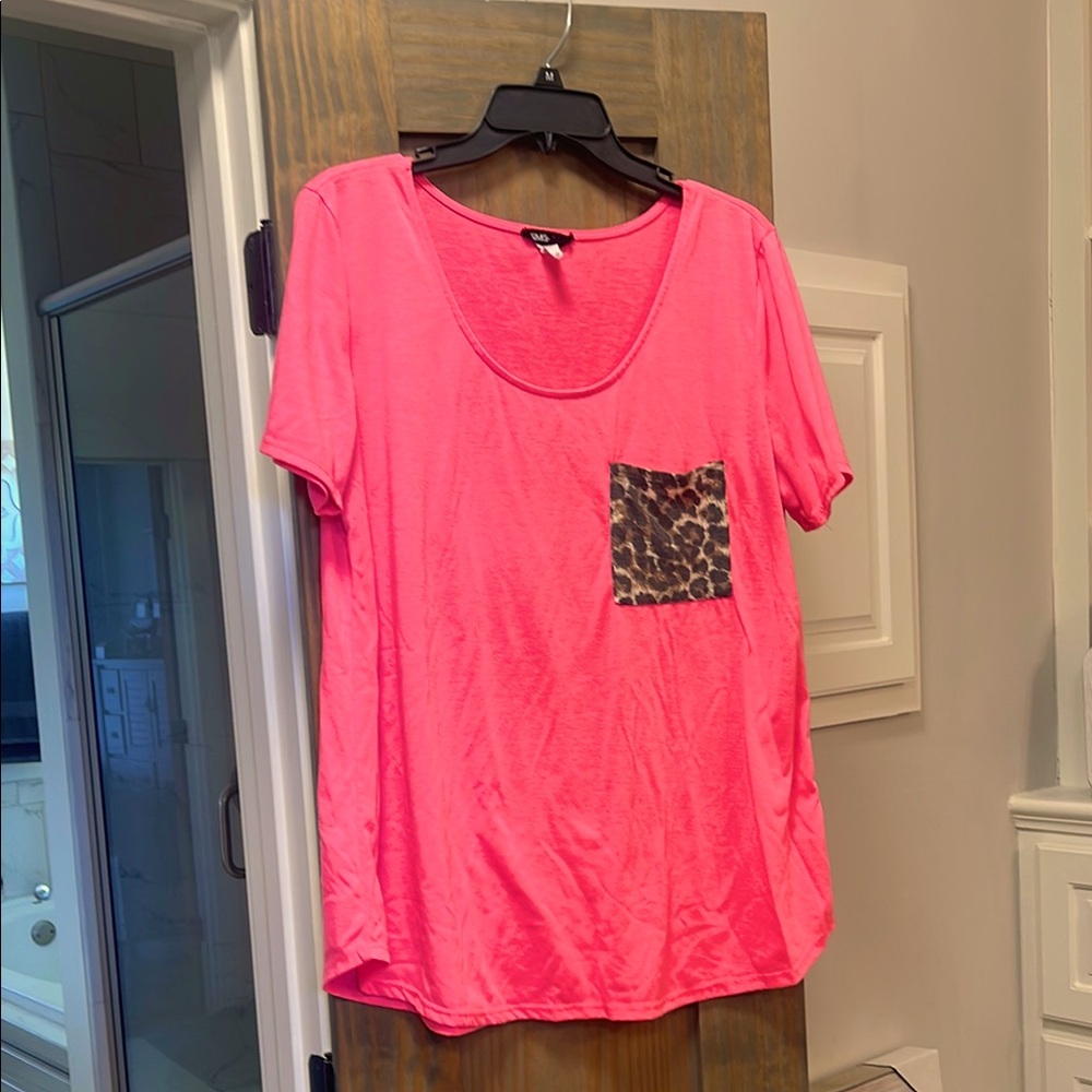Pink Leopard Pocket Women's Top
